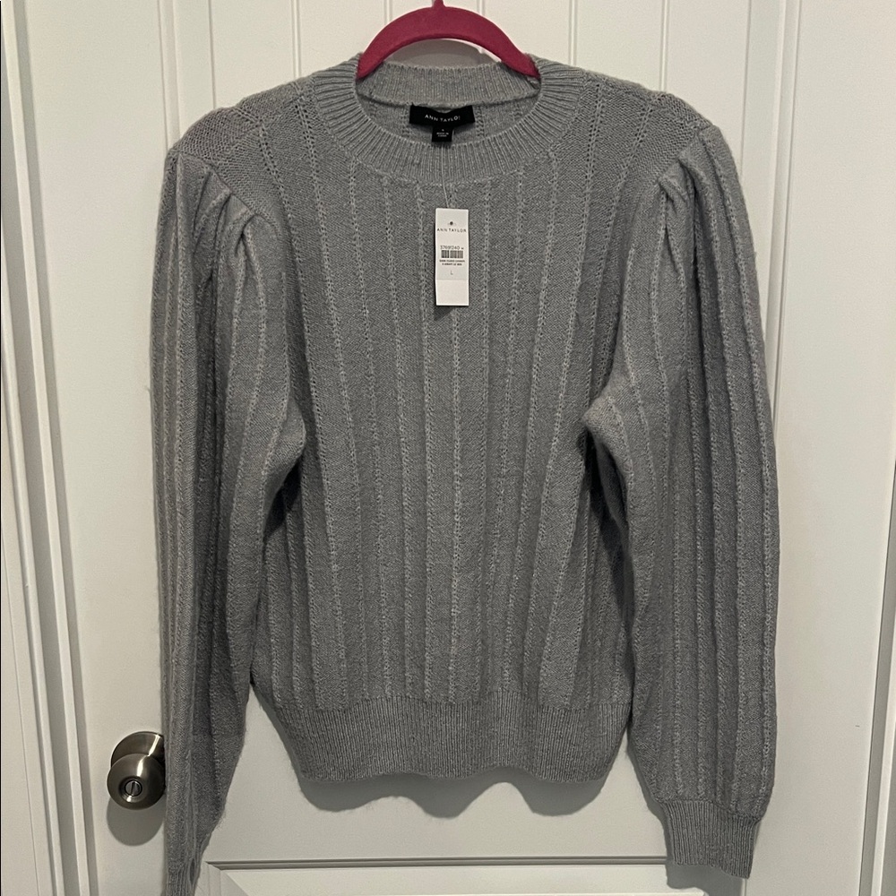 Ann Taylor Light Gray Knit Sweater